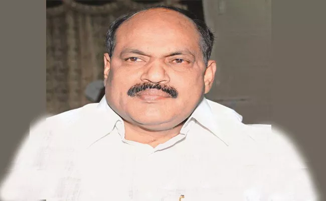 Bajireddy Govardhan Slams Bhupathireddy In Nizamabad - Sakshi