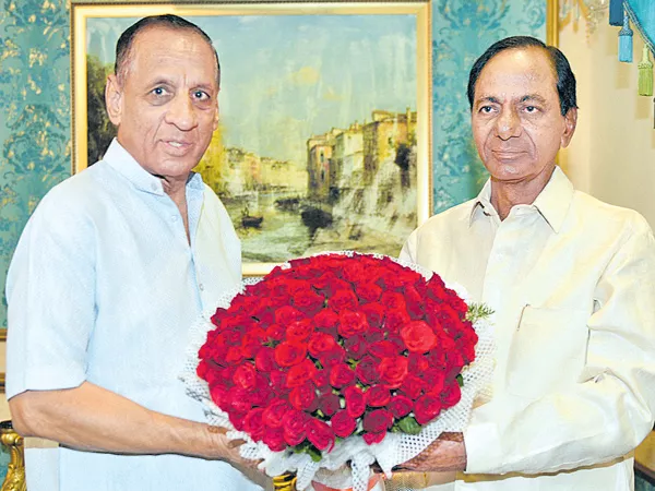 KCR meeting with the governor - Sakshi