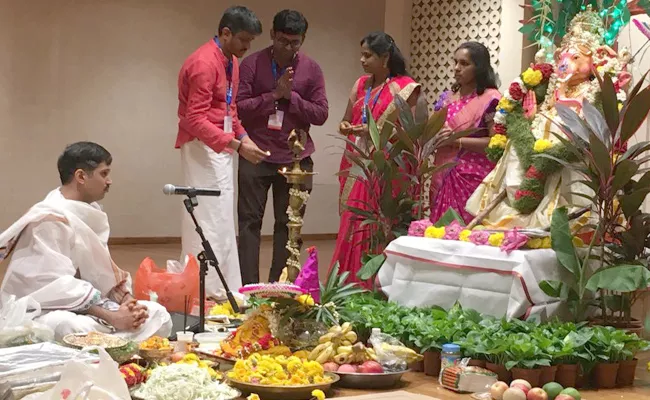 Vinayakachavithi celebrations in Singapore - Sakshi