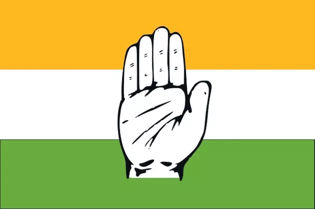 Goa Congress stakes claim to form government - Sakshi