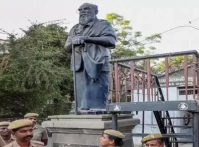 Shoes Thrown at Periyar Statues in Chennai - Sakshi