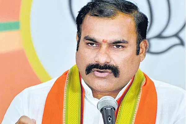 Sridhar reddy commented over revanth reddy - Sakshi