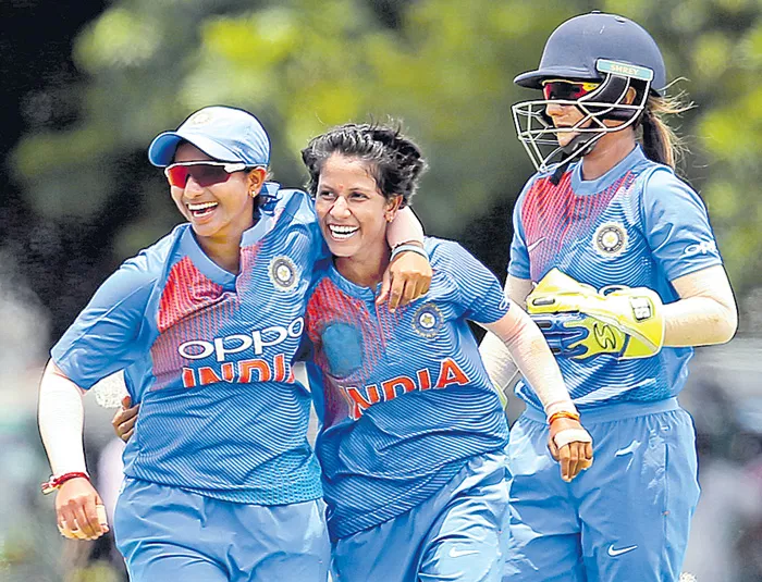 indian womens cricket team win by srilanka - Sakshi