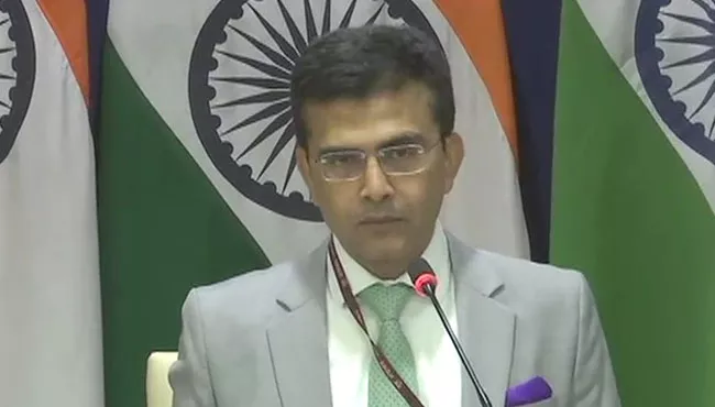 India, Pakistan foreign ministers to meet in New York says MEA Raveesh Kumar - Sakshi