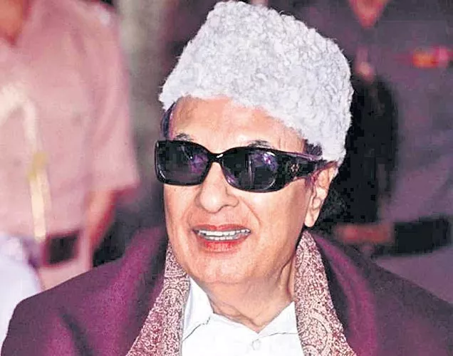 mgr biopic directed by p vasu - Sakshi