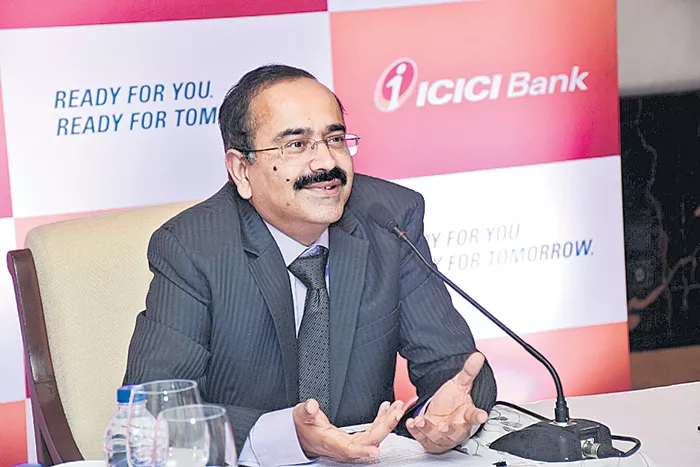 ICICI Bank to raise funds overseas this fiscal - Sakshi