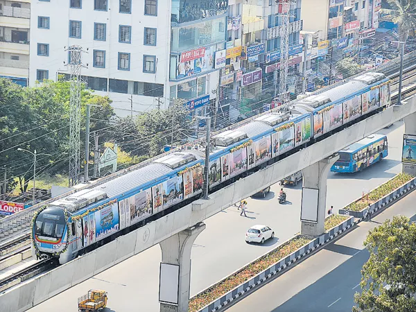 LB nagar-Ameerpet Metro Today - Sakshi