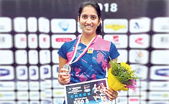 gummadi vrushali runnerup in polish - Sakshi