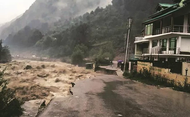 Heavy Rains In Northern States - Sakshi