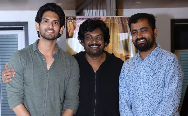 Puri Jagannadh Launched Anaganaga O Premakatha First Song - Sakshi