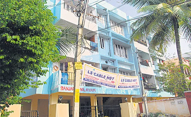 House Owner Arrested For Neglect Rental Details - Sakshi