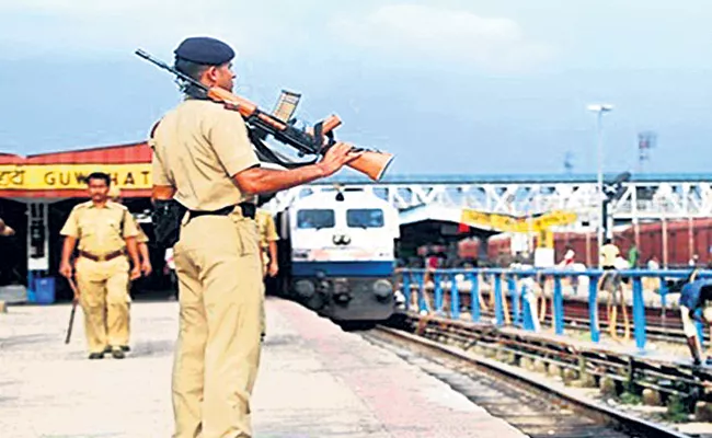 Staff And GRP Railway Police Weapons Shortage In Railway Department - Sakshi