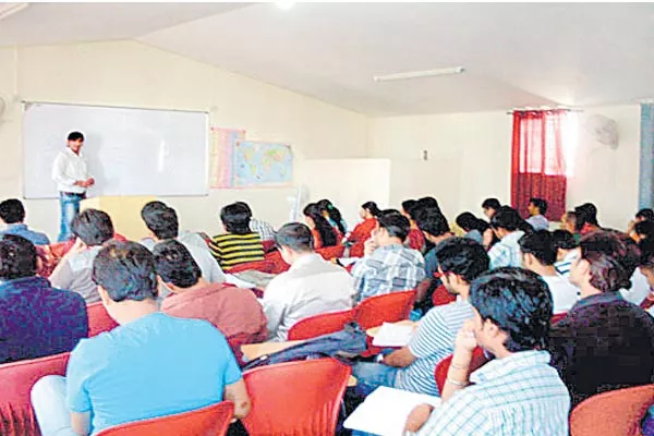 cut-off marks for civils coaching - Sakshi