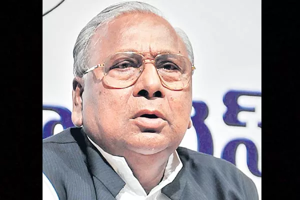 V hanmantha rao commented over narasimhan - Sakshi