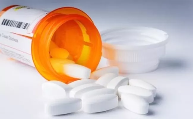 Study Says Heart Attack, Stroke Risk Associated With Painkillers - Sakshi