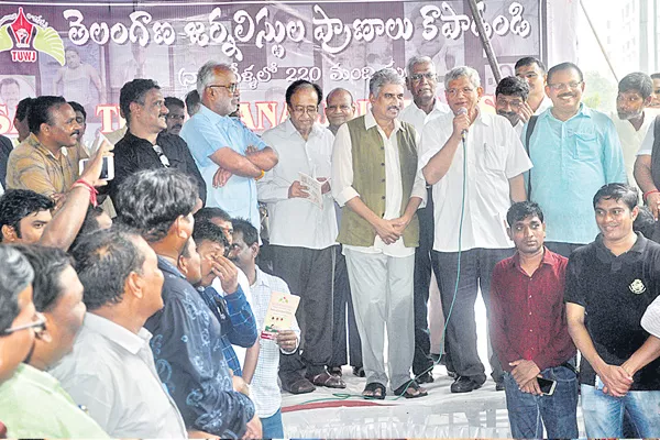 Sitaram Yechury on Journalists problems  - Sakshi