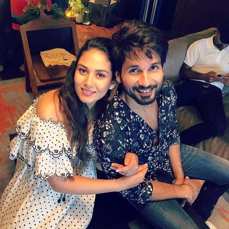 Shahid Kapoor And Mira Rajput Name Their Son Zain Kapoor - Sakshi