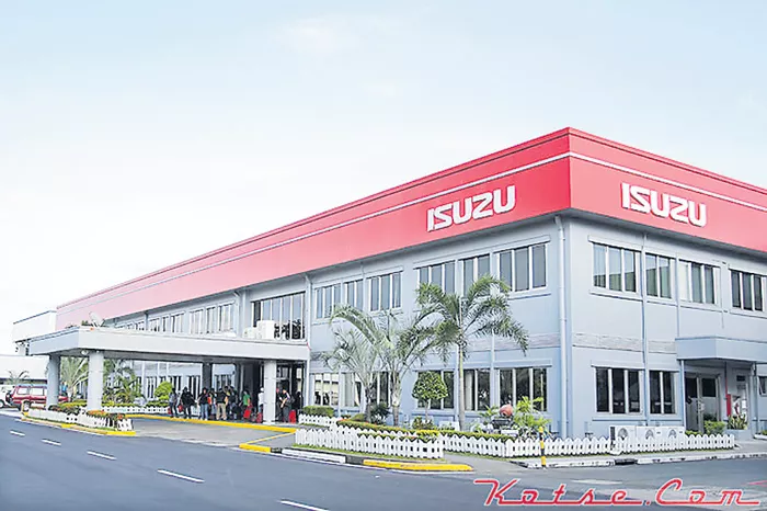 Isuzu Motors Opens New Outlet in Andhra Pradesh - Sakshi