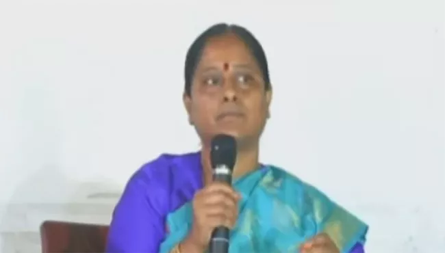 Konda Surekha Says Telangana Is Not Kalvakuntla Home - Sakshi