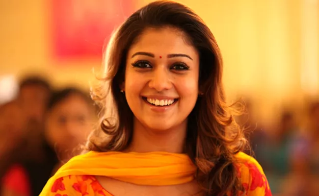 Fans praises actress Nayanatara - Sakshi