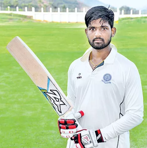 ijay Shankar shines in TN win over Bengal, Baroda beat Railways - Sakshi