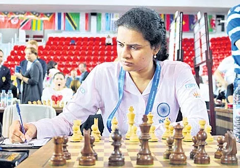 draws for Indian teams against Russia, USA - Sakshi