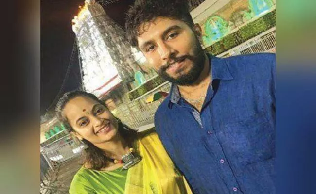 Suja Varunee to Marry Shivaji Dev in November - Sakshi