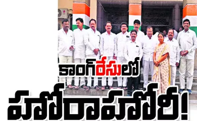 Congress Leaders Protest For MLA Tickets Khammam - Sakshi