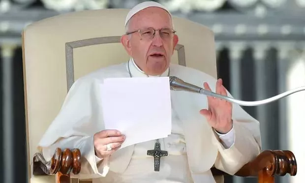 Pope Francis compares abortion to hiring a hitman - Sakshi