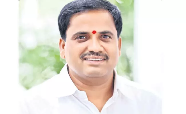 Kasireddy Narayan Reddy May Contest Independently From Kalwakurthy - Sakshi