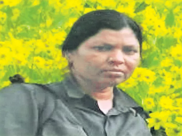 Maoist Meena killed in police firing at AOB - Sakshi