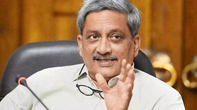 Goa CM Manohar Parrikar to shed portfolios but retain home and finance - Sakshi