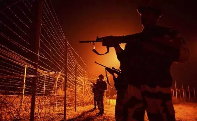 Pakistan Warns Of 10 Surgical Strikes If India Carries Out Even One - Sakshi