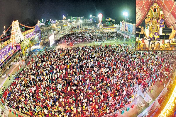 Brahmotsavas are greatly celebrated in Tirumala - Sakshi