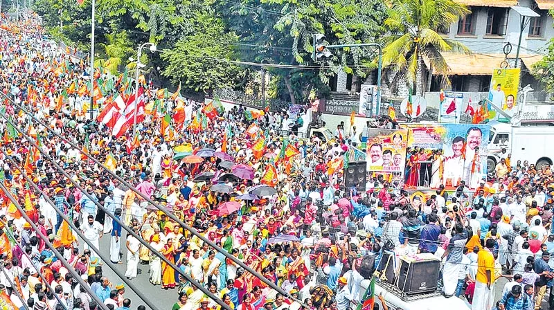 BJP holds protests against women's entry in Sabarimala temple - Sakshi