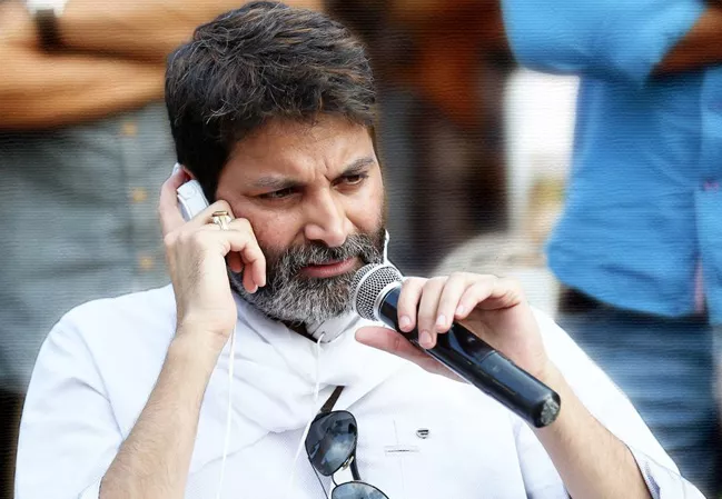 Rayalaseema student Demands apologis From Trivikram Srinivas  - Sakshi