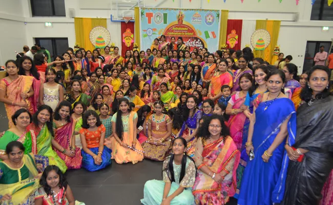 Bathukamma celebrations held Ireland - Sakshi