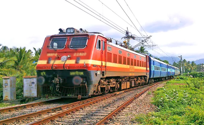 Dussehra Special Trains Between Secunderabad And Machilipatnam - Sakshi