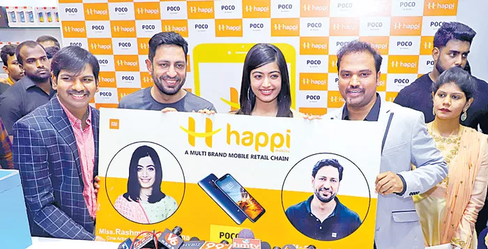 Happy Mobiles Launch 40th Store - Sakshi