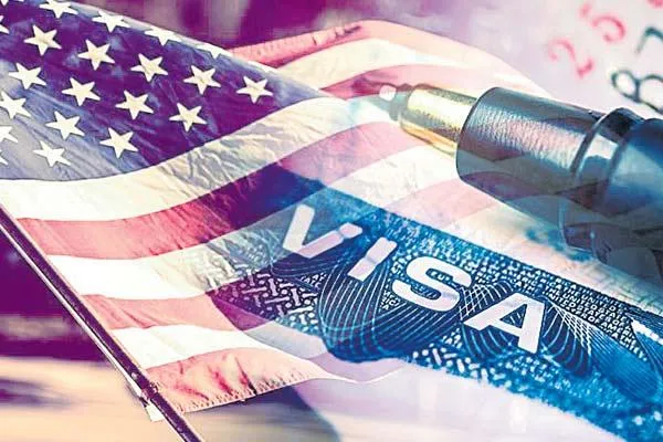 Indian IT companies fight back against US visa regulations - Sakshi