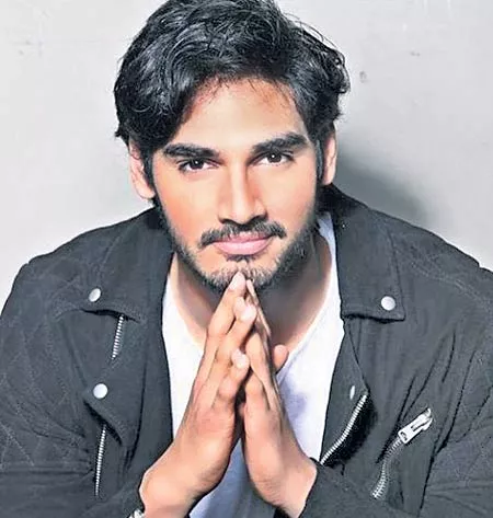 ahanshetty rx 100 hindi remake - Sakshi