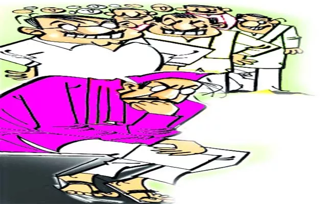 TRS Leaders Disagreement In Mahabubnagar - Sakshi