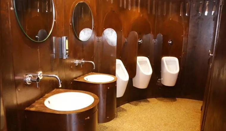 Mumbai Most Expensive Toilet Is Now Open To Public For Free - Sakshi