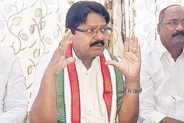 Sarve satyanarayana comments over trs - Sakshi