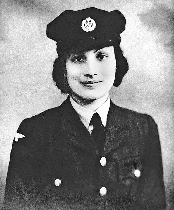 Spy Princess noor inayat khan - Sakshi