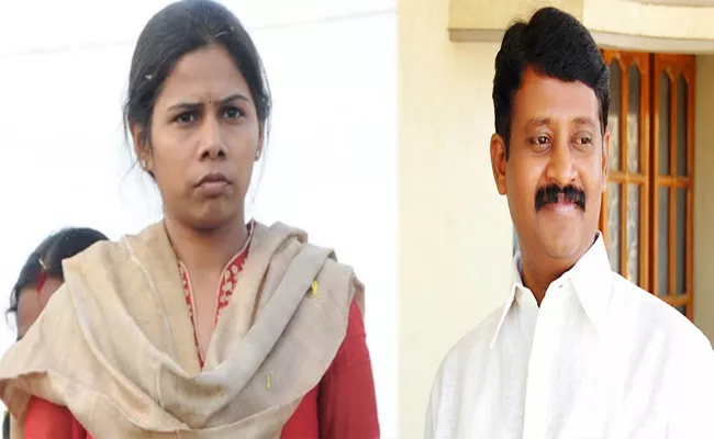 Budda Rajashekar Vs Akhila Priya in Kurnool - Sakshi