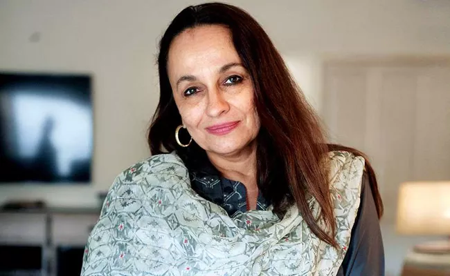  Soni Razdan H‌as Shared Her MeToo Moment From The Past - Sakshi