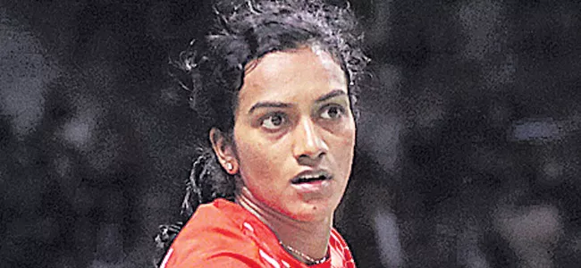 PV Sindhu enters pre-quarterfinals of French Open Badminton - Sakshi