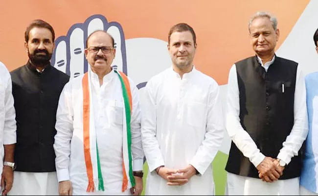 Tariq Anwar Returns To Congress - Sakshi