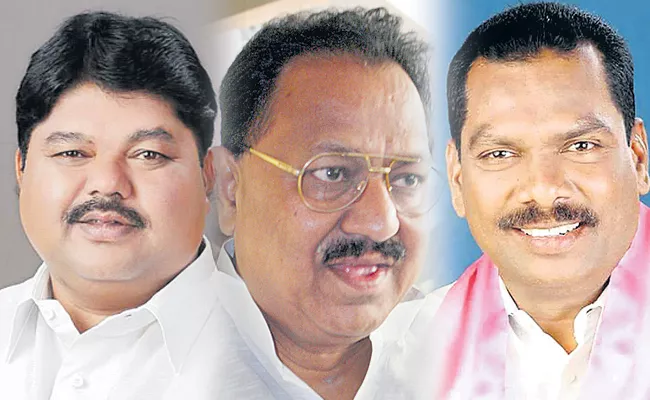 Rebellion TRS leaders Join In Congress - Sakshi